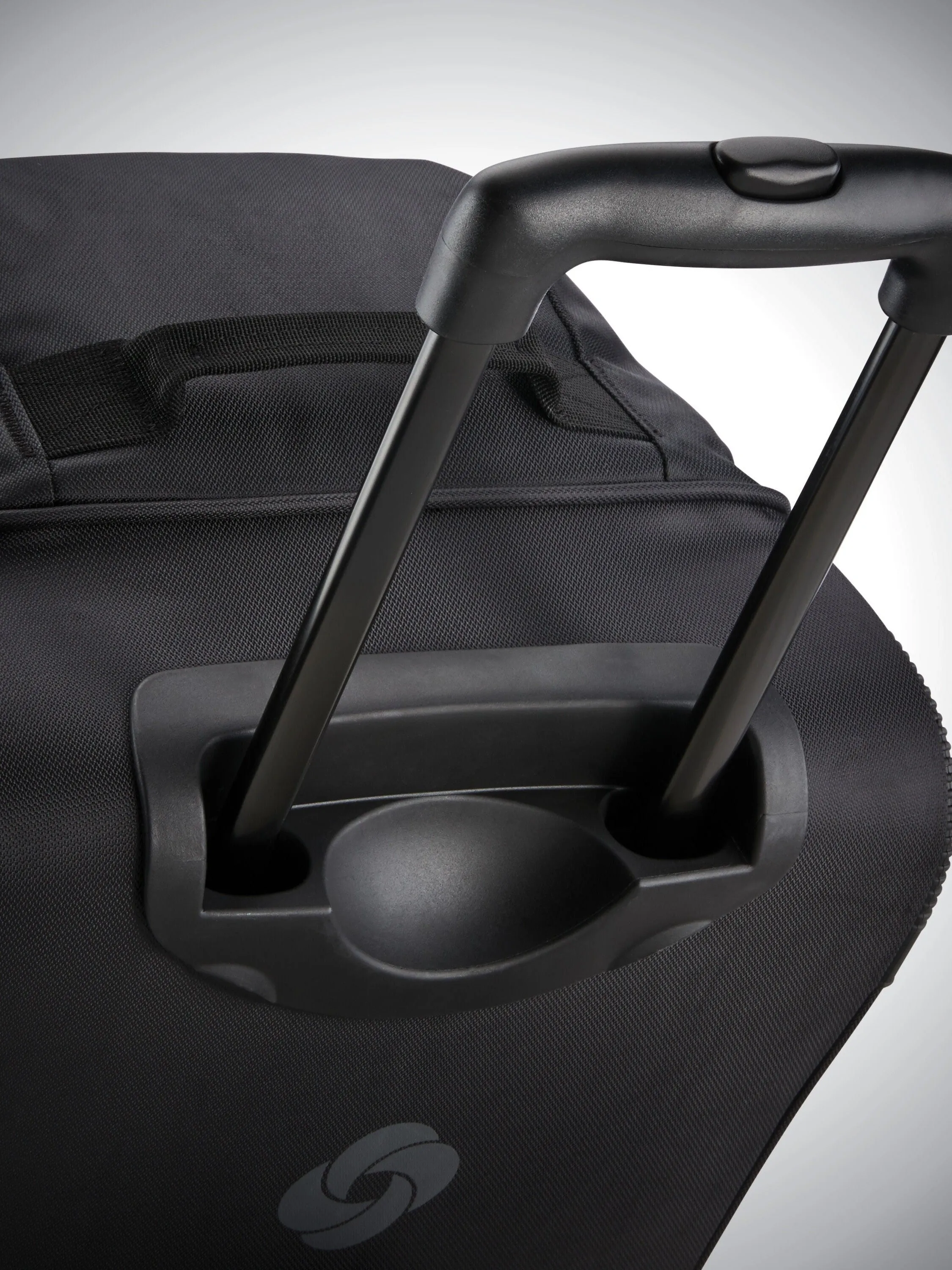 Andante 2 Wheeled Duffel 22"