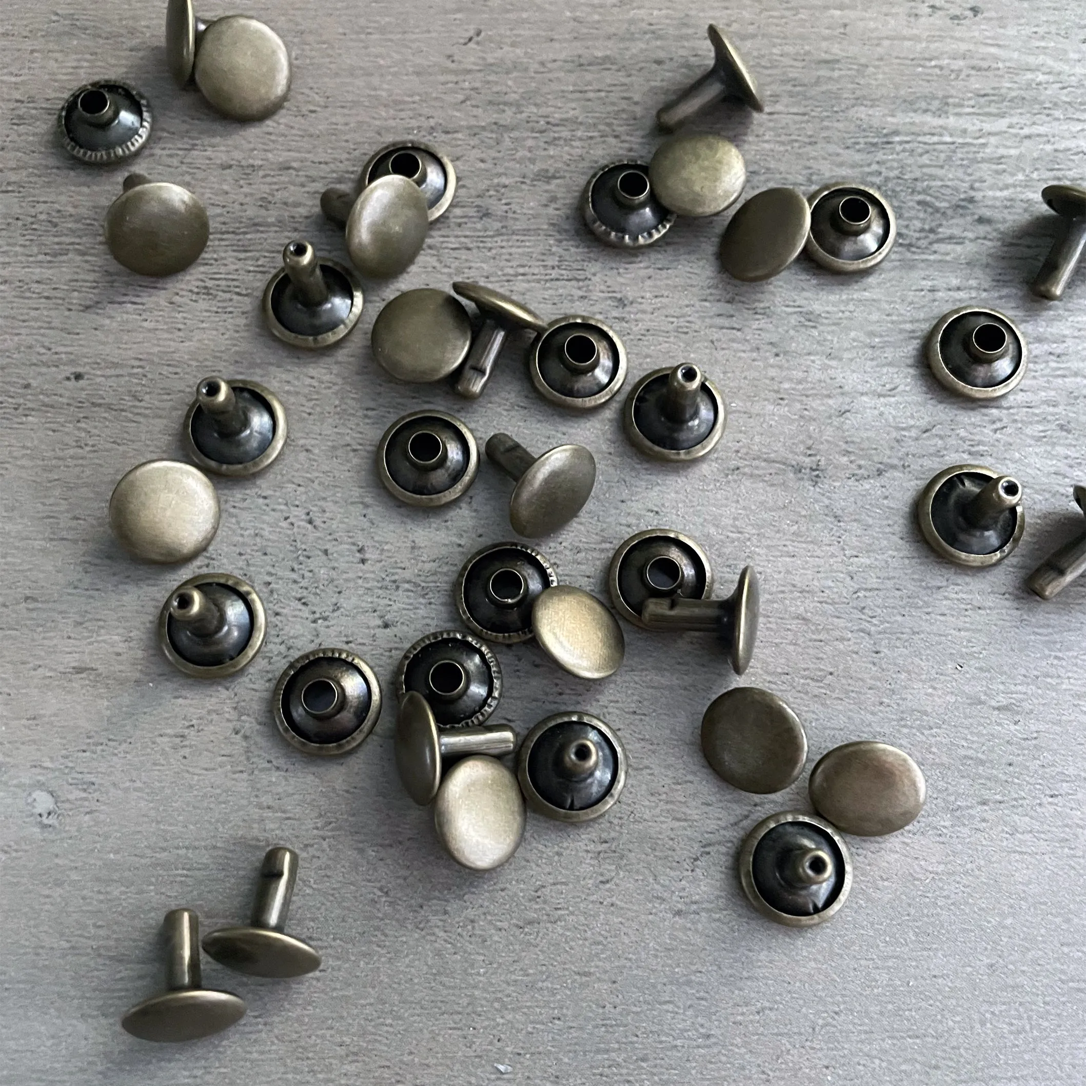 Double Cap Rivets 10mm