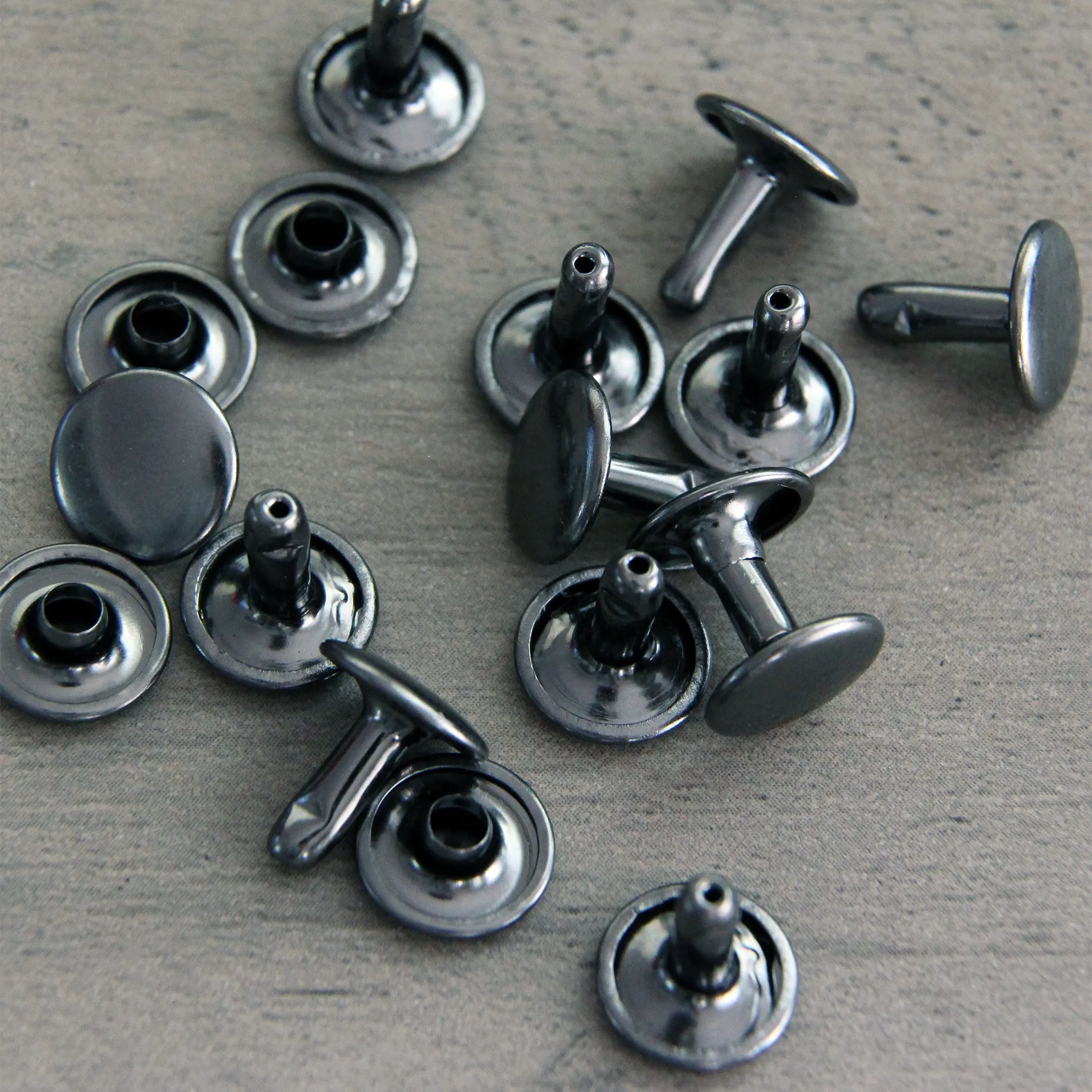 Double Cap Rivets 10mm