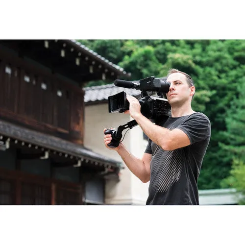 Sony PXW-FS7 4K XDCAM Camera with Super 35 CMOS Sensor   Sony 16-35mm Vario-Tessar T Fe F4 ZA OSS E-Mount Lens BUNDLE