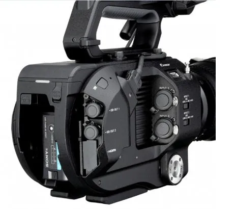 Sony PXW-FS7 4K XDCAM Camera with Super 35 CMOS Sensor   Sony 16-35mm Vario-Tessar T Fe F4 ZA OSS E-Mount Lens BUNDLE